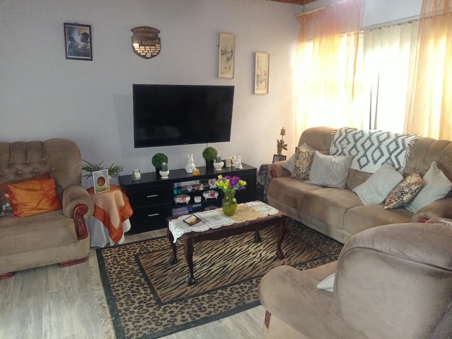 3 Bedroom Property for Sale in Westridge Western Cape